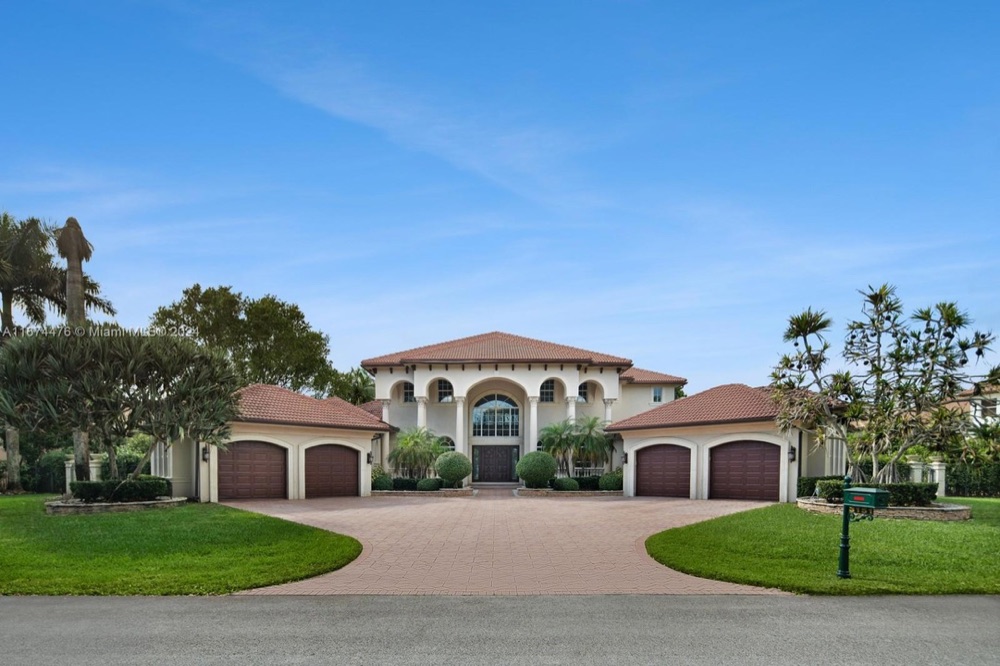3151 E Stonebrook Cir, Davie FL — Mediterranean estate sold for $2,500,000
